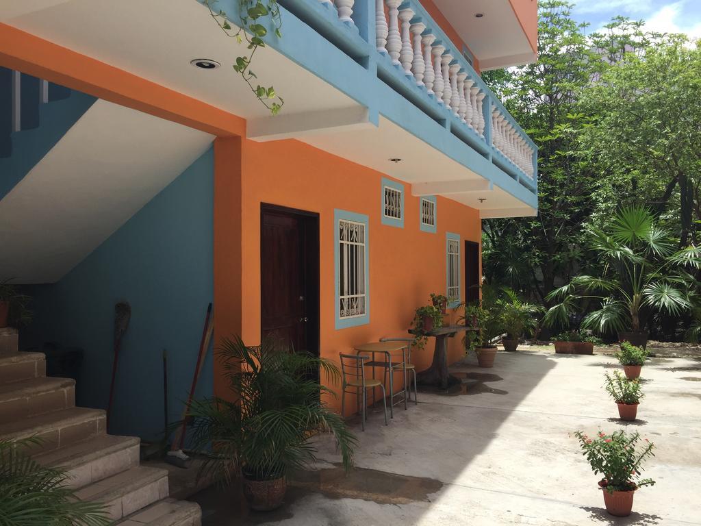 Roberto Apartment Playa del Carmen Exterior photo